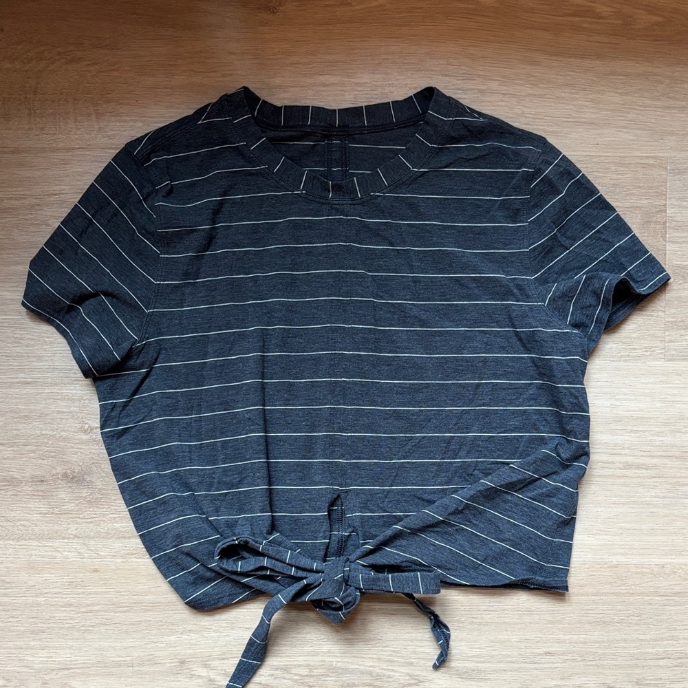 lululemon athletica Gray Striped Tie-Front Tee